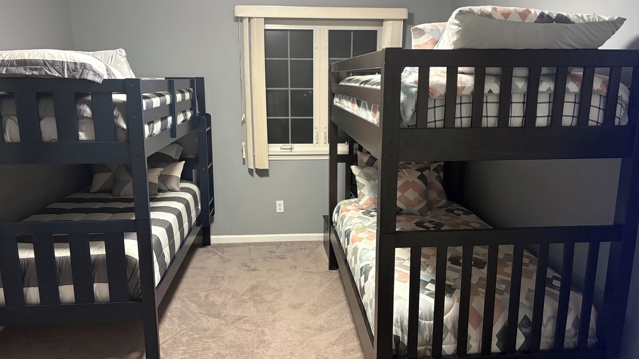 Photo of Bedroom in Miller Beach