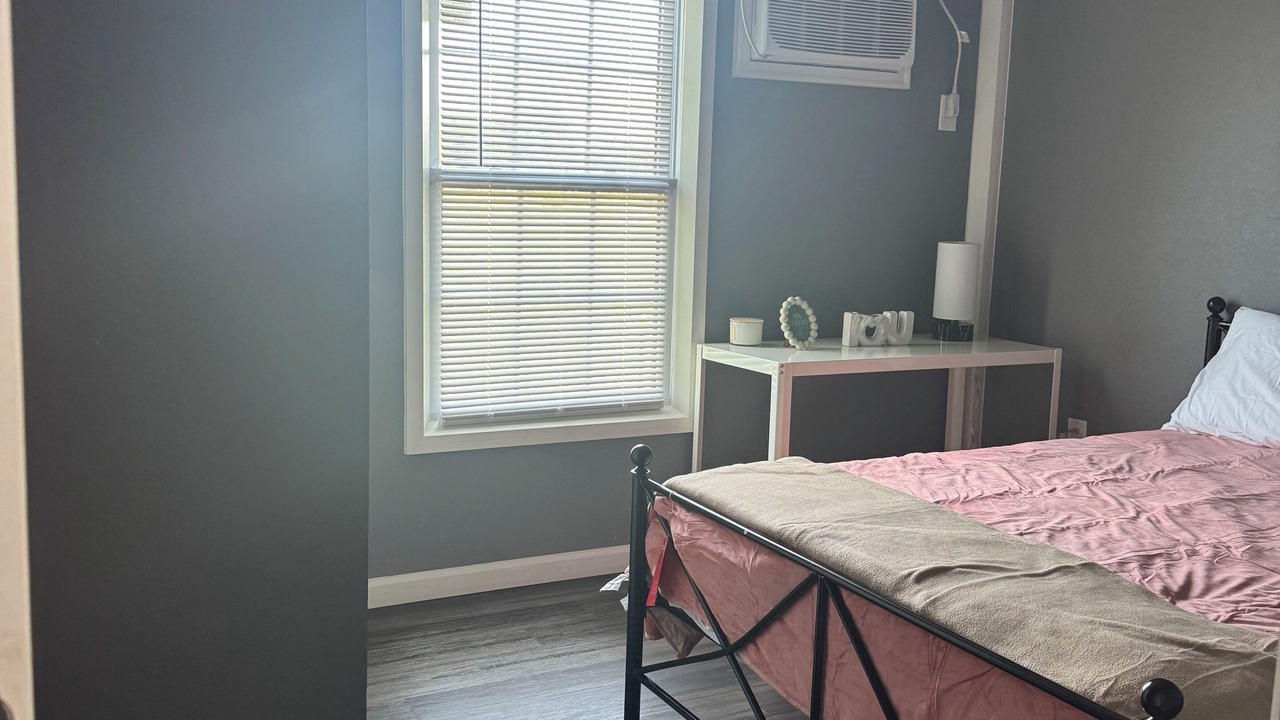 Photo of Bedroom in Quinlan