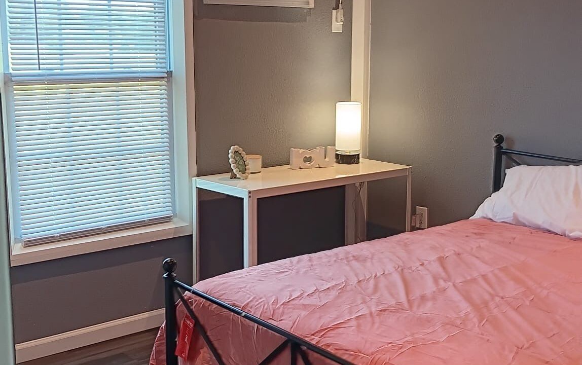 Photo of Bedroom in Quinlan
