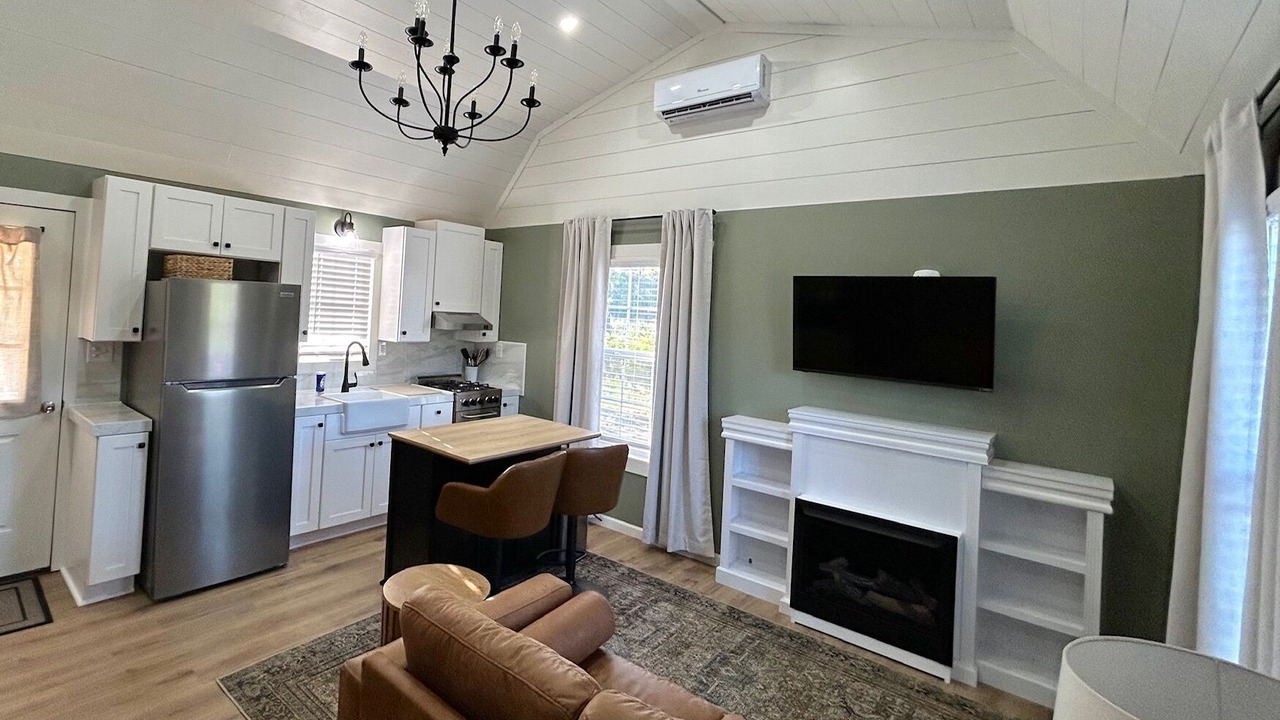 Photo of Livingroom in Leesville