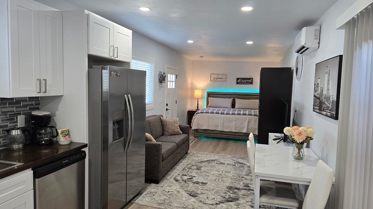 Photo of Bedroom in Carver