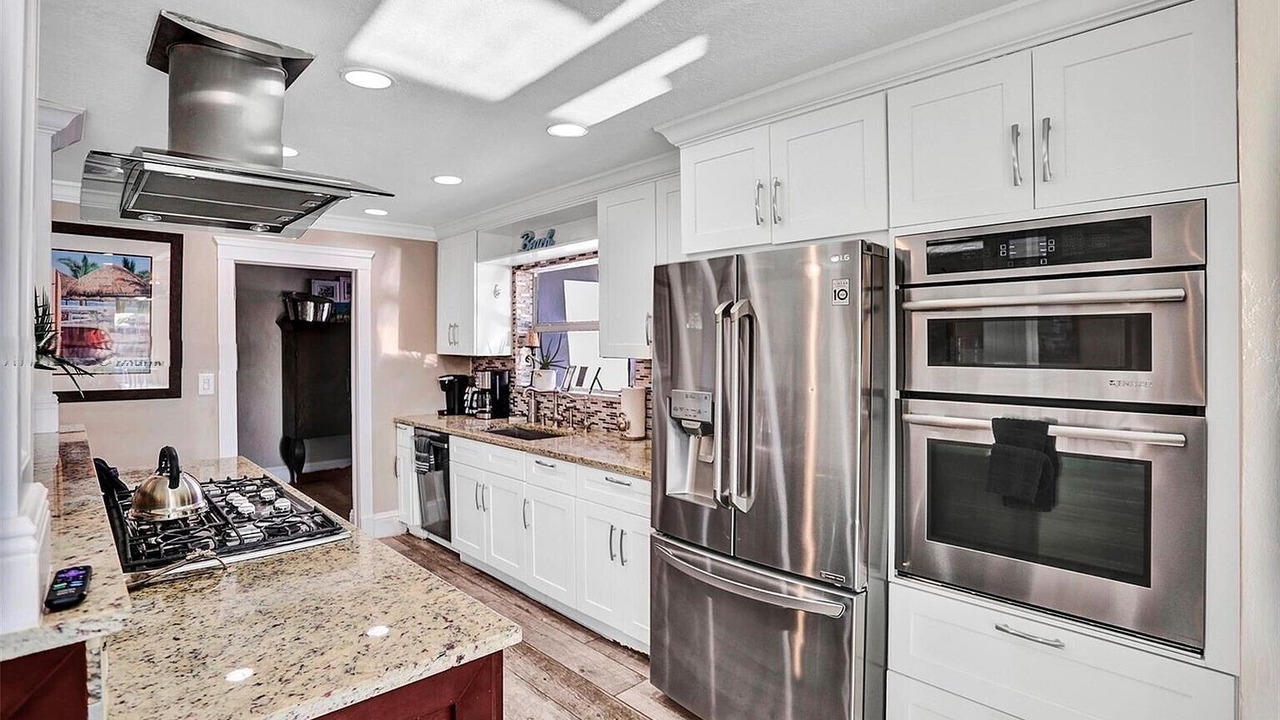 Photo of Kitchen in Garden Isles