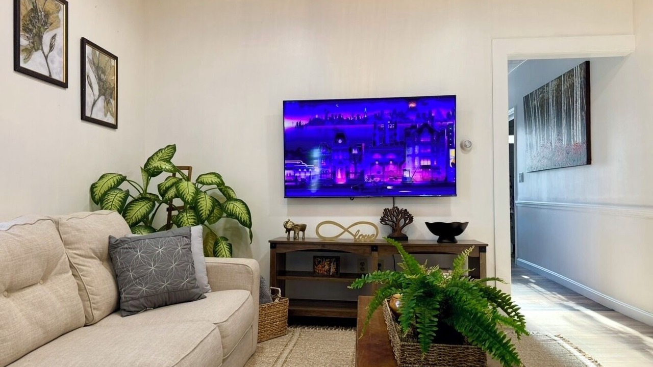 Photo of Livingroom in Cranston