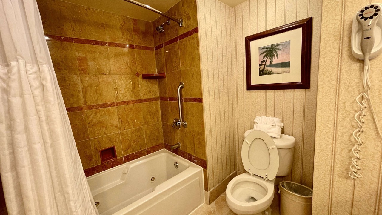 Photo of Bathroom in Chinatown