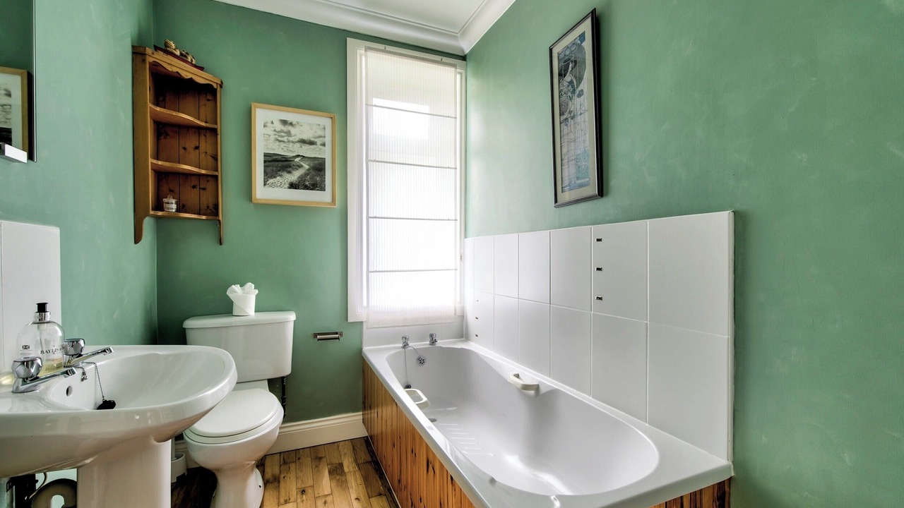 Photo of Bathroom in Dunoon