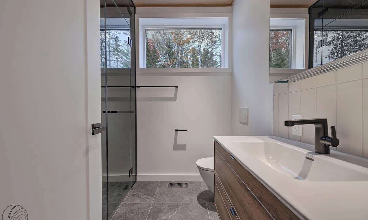 Photo of Bathroom in Saint Come