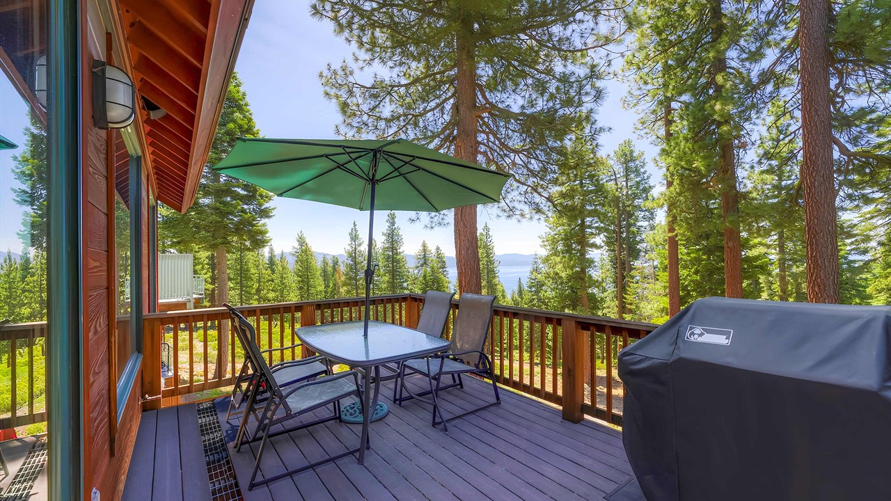 Photo of Outdoor in Kingswood Estates