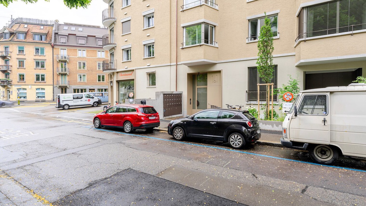 Photo of Outdoor in Sihlfeld