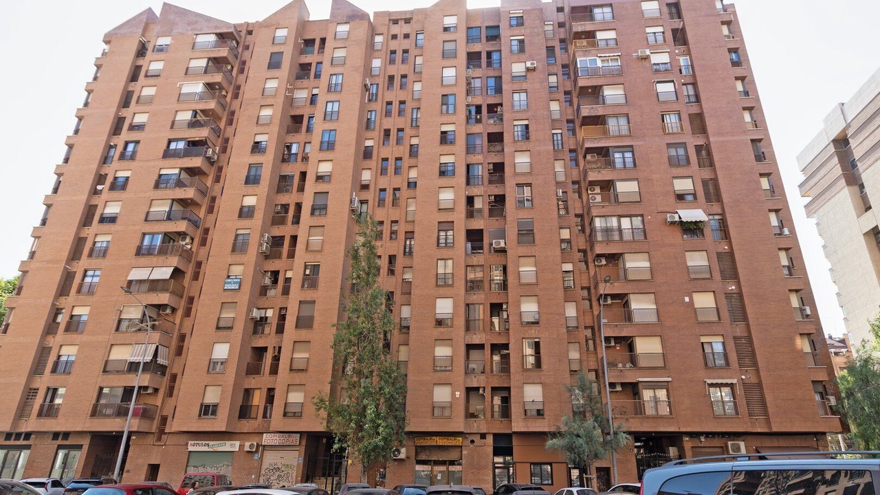 Photo of Outdoor in Algiros