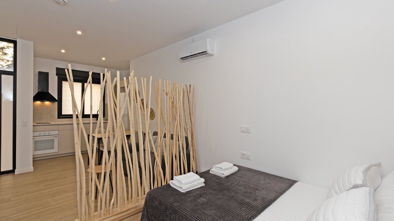 Photo of Bedroom in Algiros