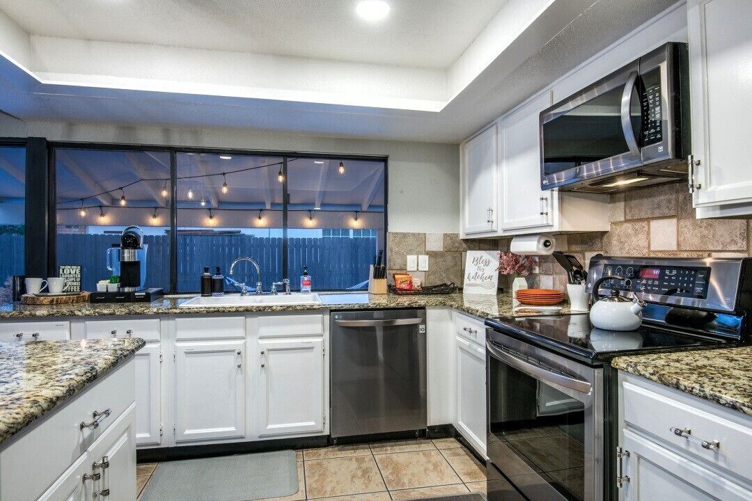 Photo of Kitchen in The Colony