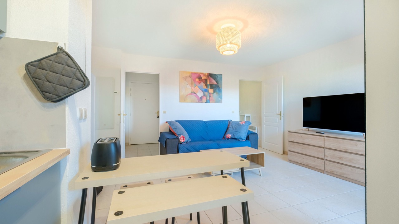 Photo of Livingroom in Montaleigne