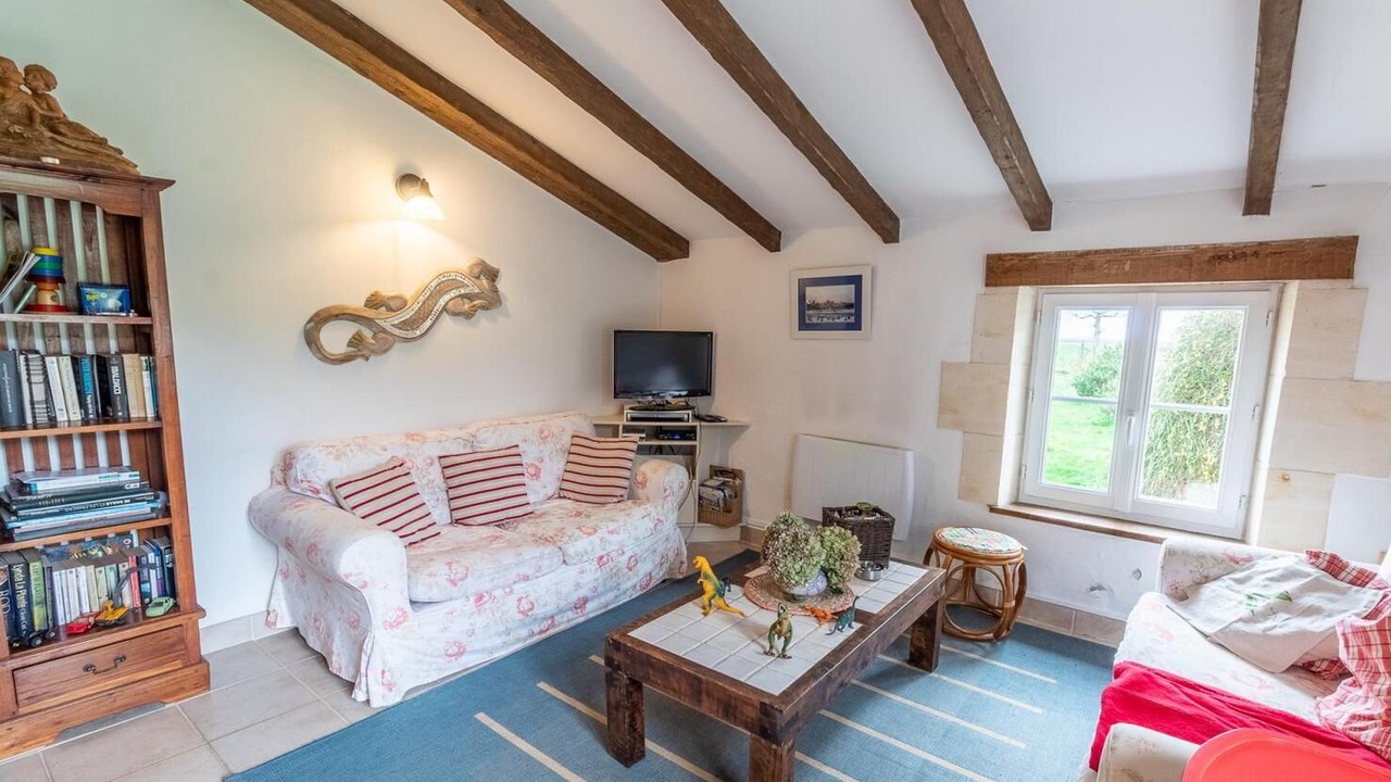 Photo of Livingroom in Gemozac