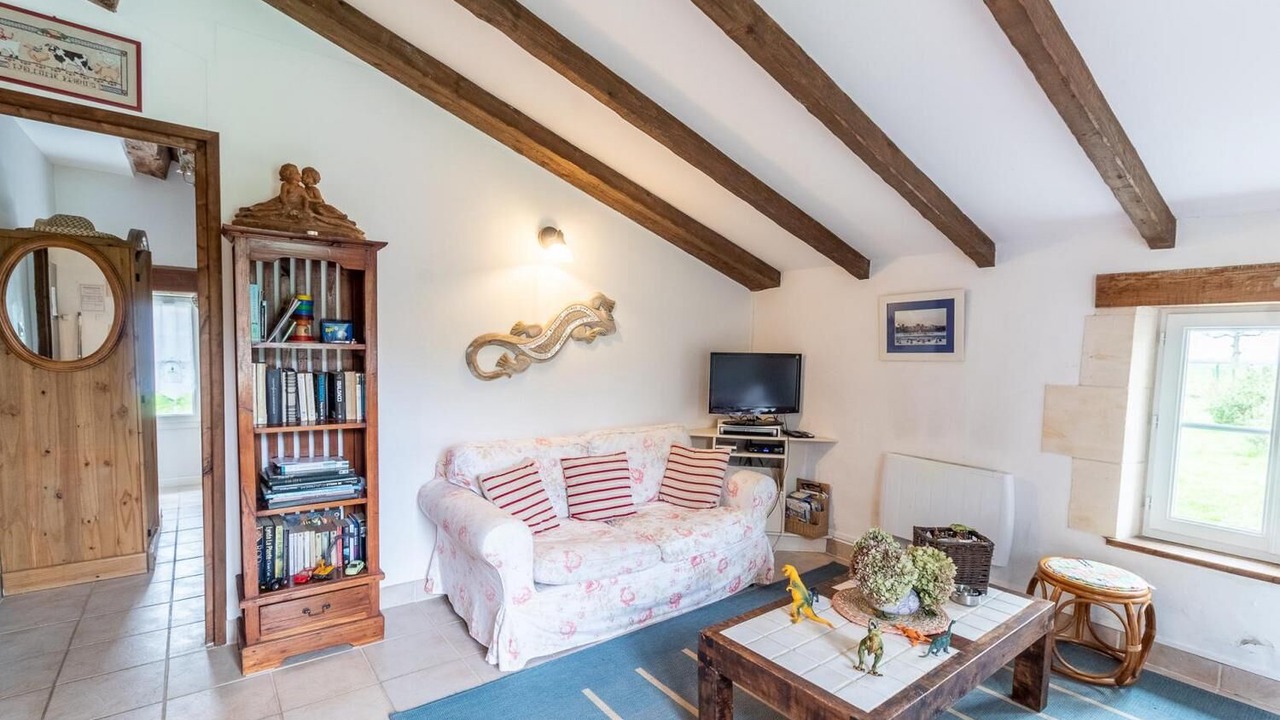 Photo of Livingroom in Gemozac