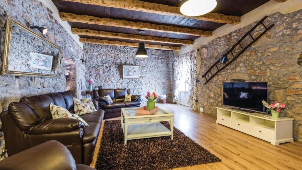 Photo of Livingroom in Obrs
