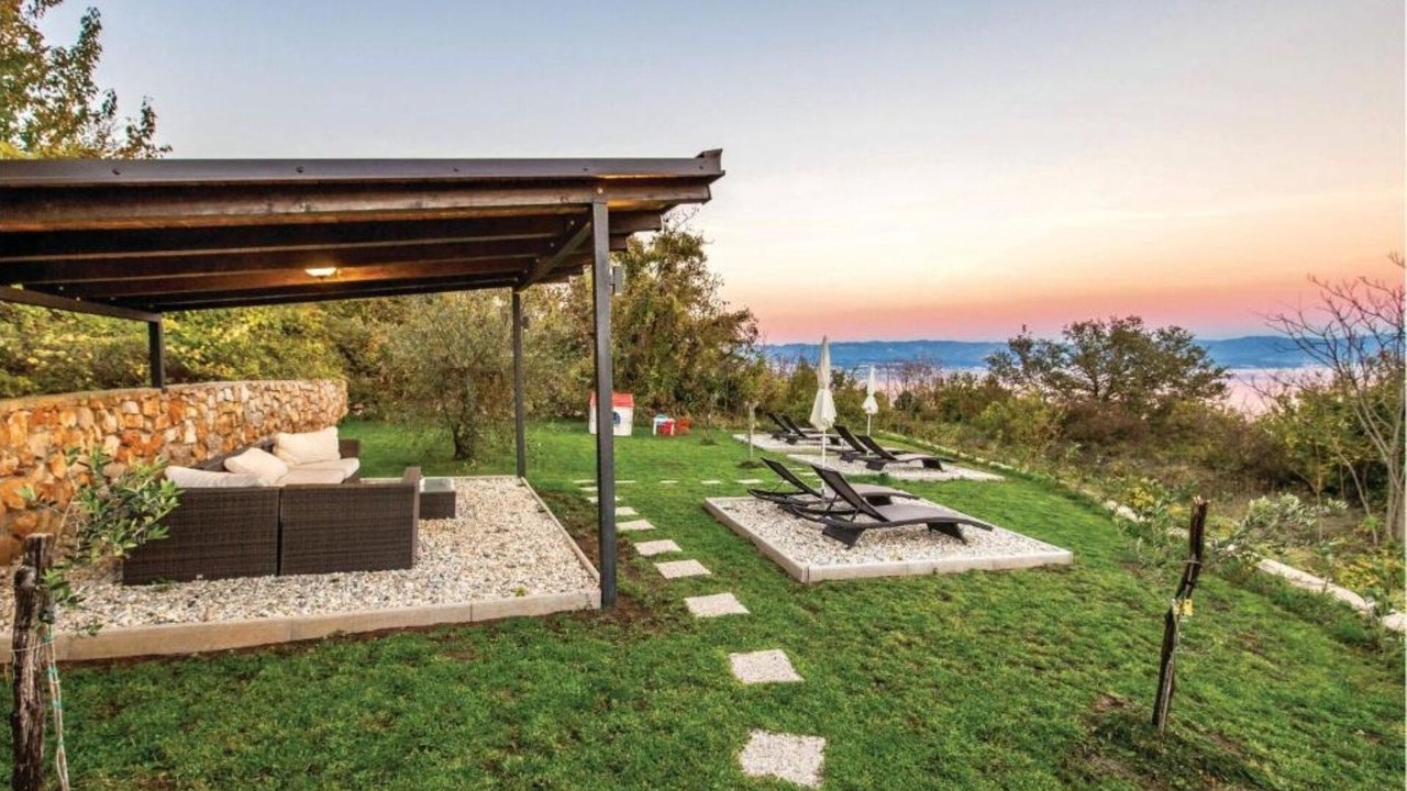 Photo of Outdoor in Obrs