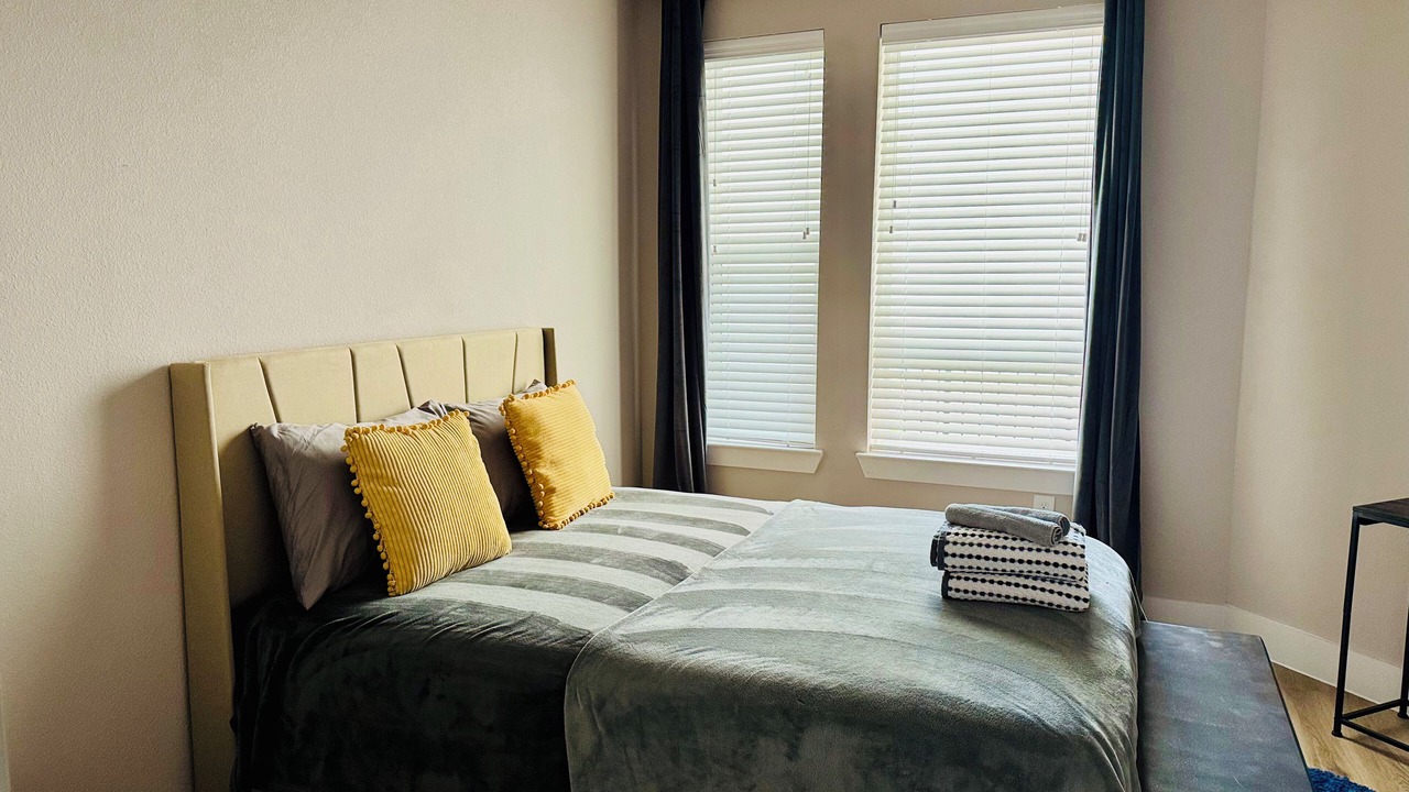 Photo of Bedroom in McNeil