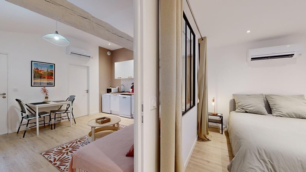 Photo of Bedroom in Capitole