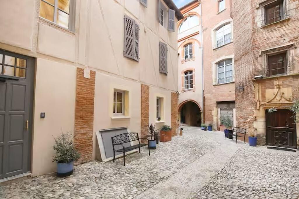 Photo of Outdoor in Capitole