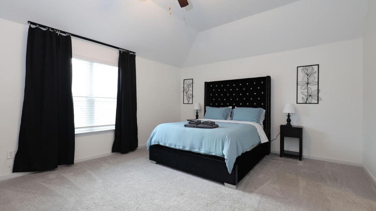 Photo of Bedroom in Union City