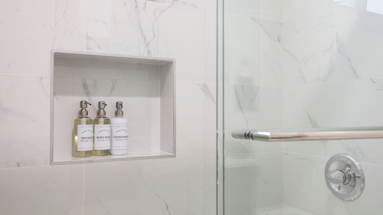 Photo of Bathroom in Wilshire