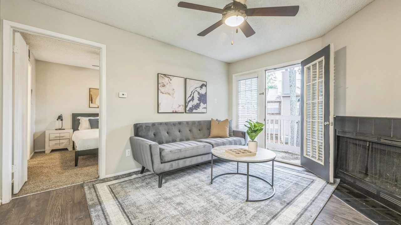 Photo of Livingroom in Huntsville