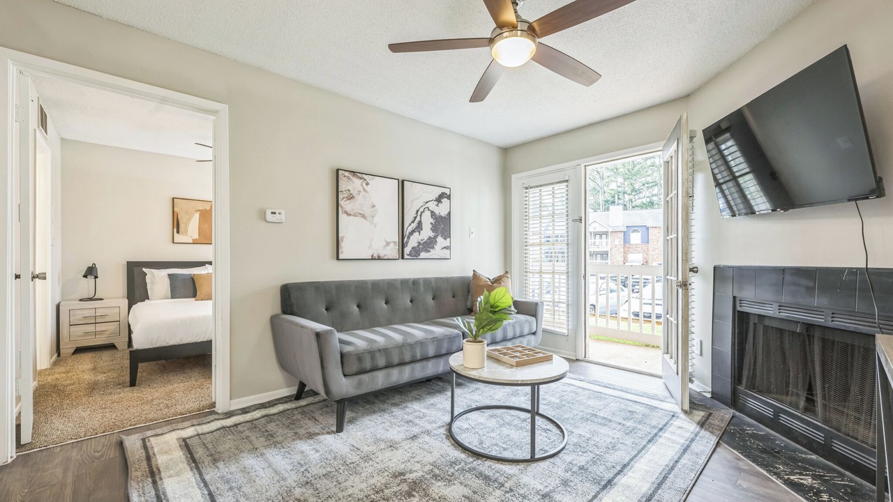 Photo of Livingroom in Huntsville