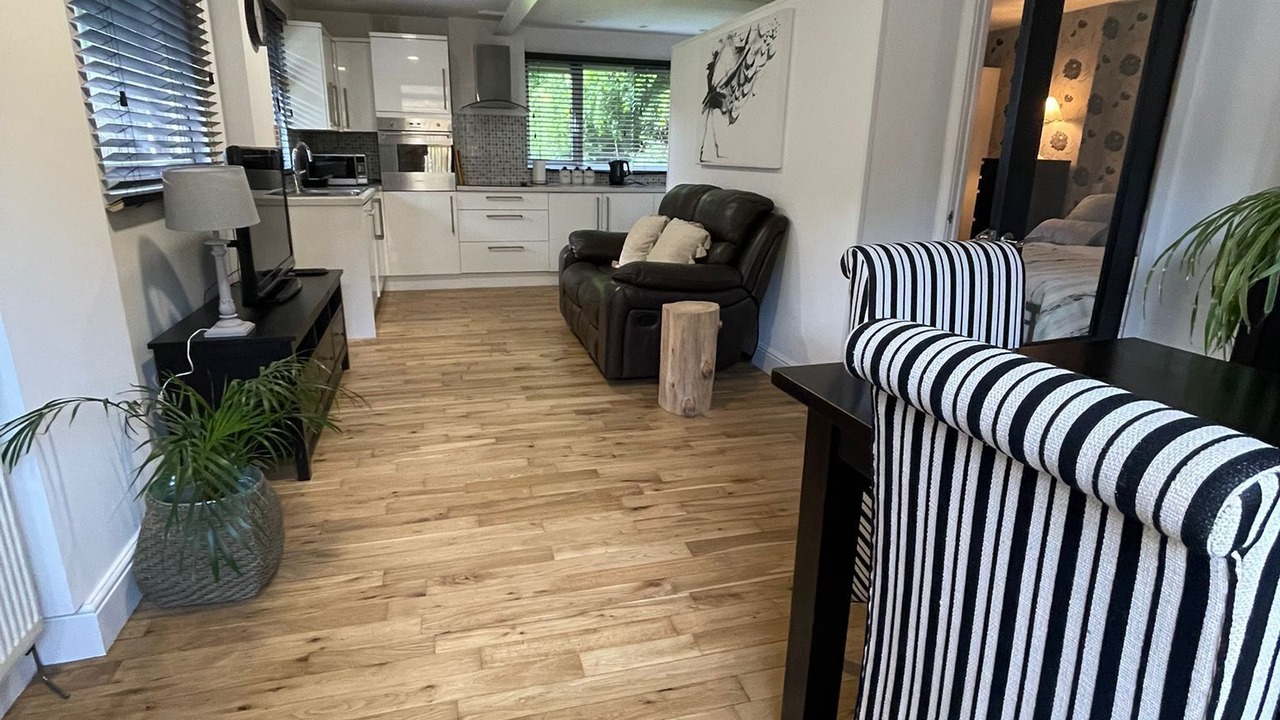 Photo of Others in Worth