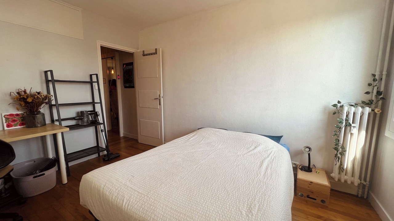 Photo of Bedroom in La Madeleine