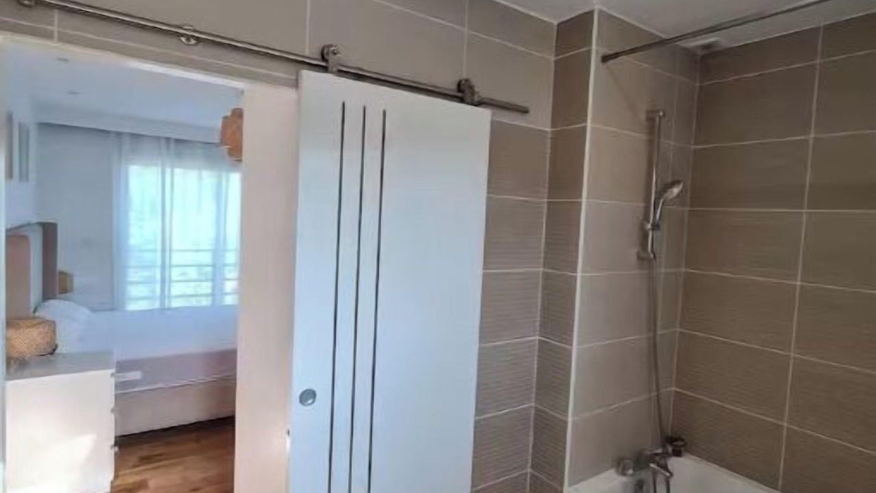 Photo of Bathroom in Pornichet