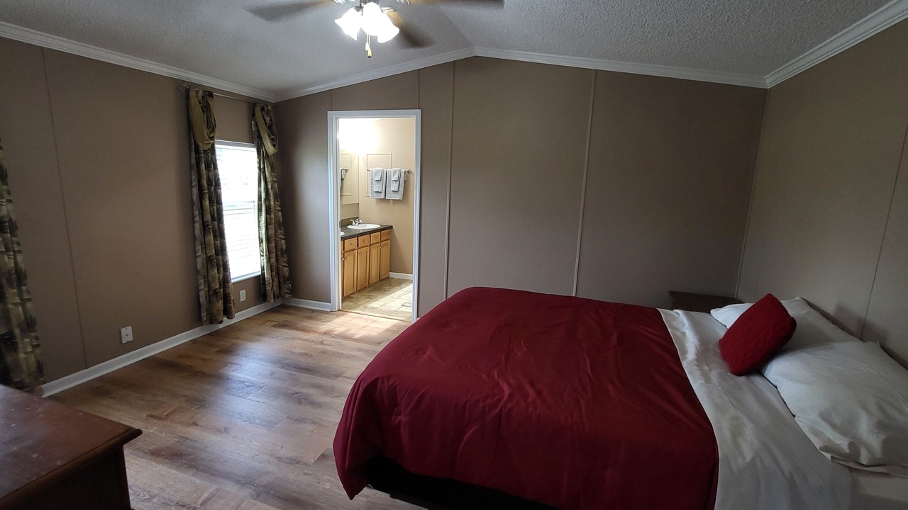 Photo of Bedroom in Saint Joe