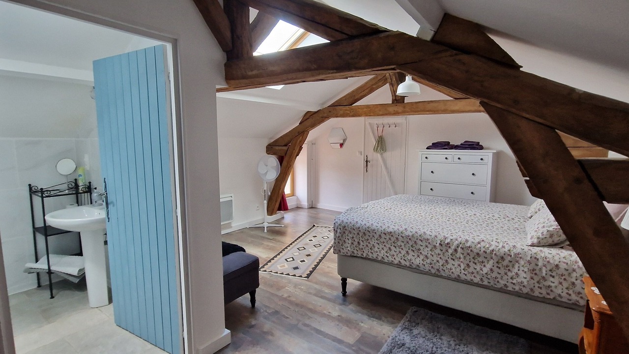 Photo of Bedroom in Chaveignes