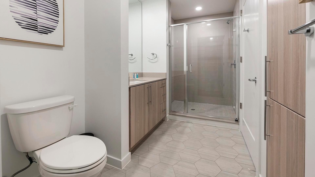 Photo of Bathroom in Baileys Crossroads
