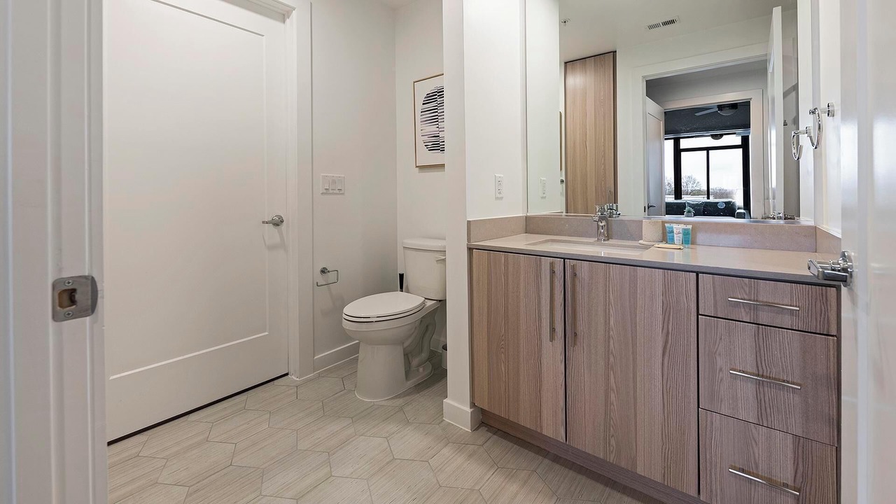 Photo of Bathroom in Baileys Crossroads