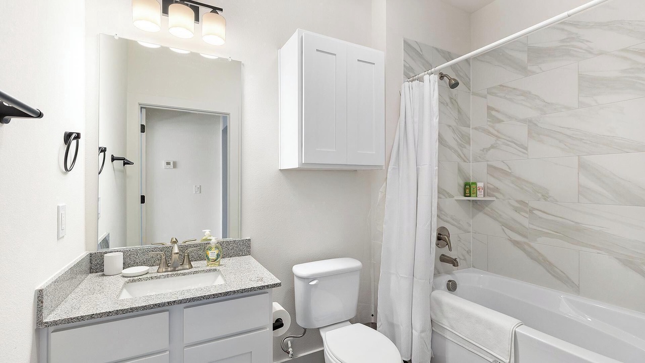 Photo of Bathroom in Venus