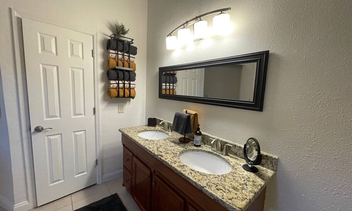 Photo of Bathroom in Port Charlotte