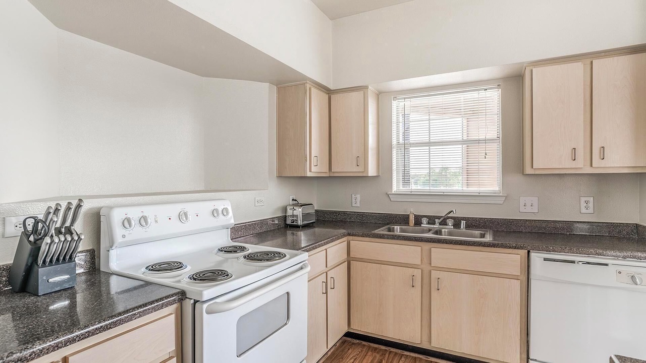 Photo of Kitchen in Southbelt/Ellington