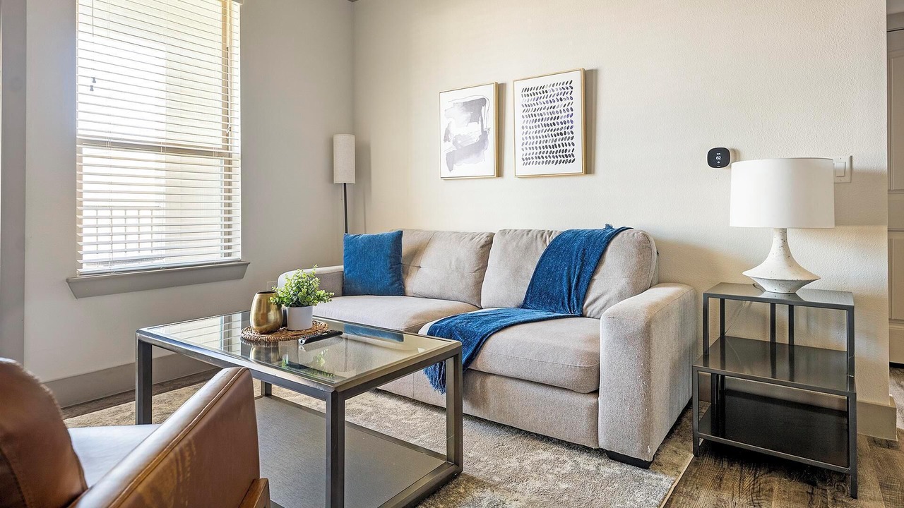 Photo of Livingroom in Manor