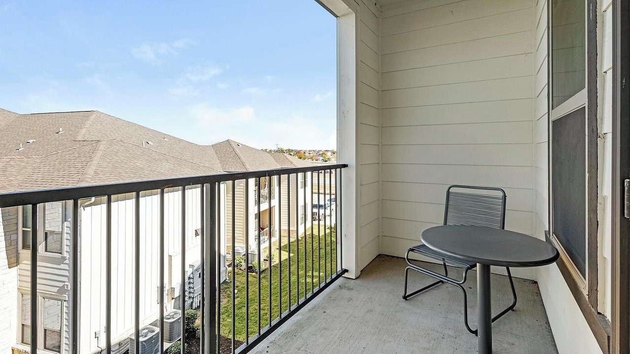 Photo of Outdoor in Manor