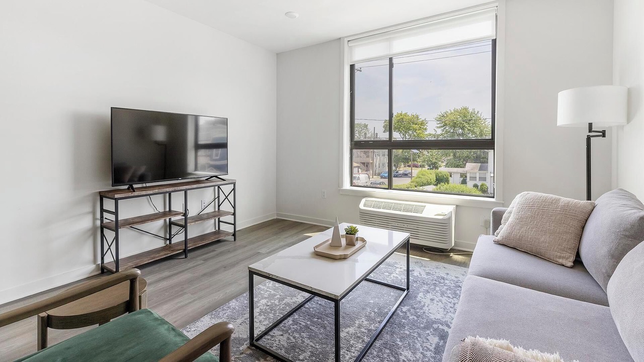 Photo of Livingroom in Carteret