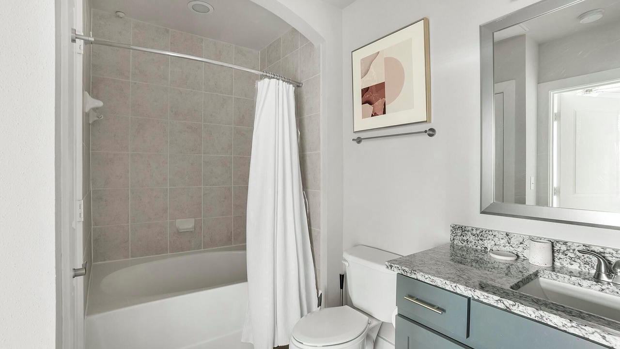 Photo of Bathroom in Nassau Bay