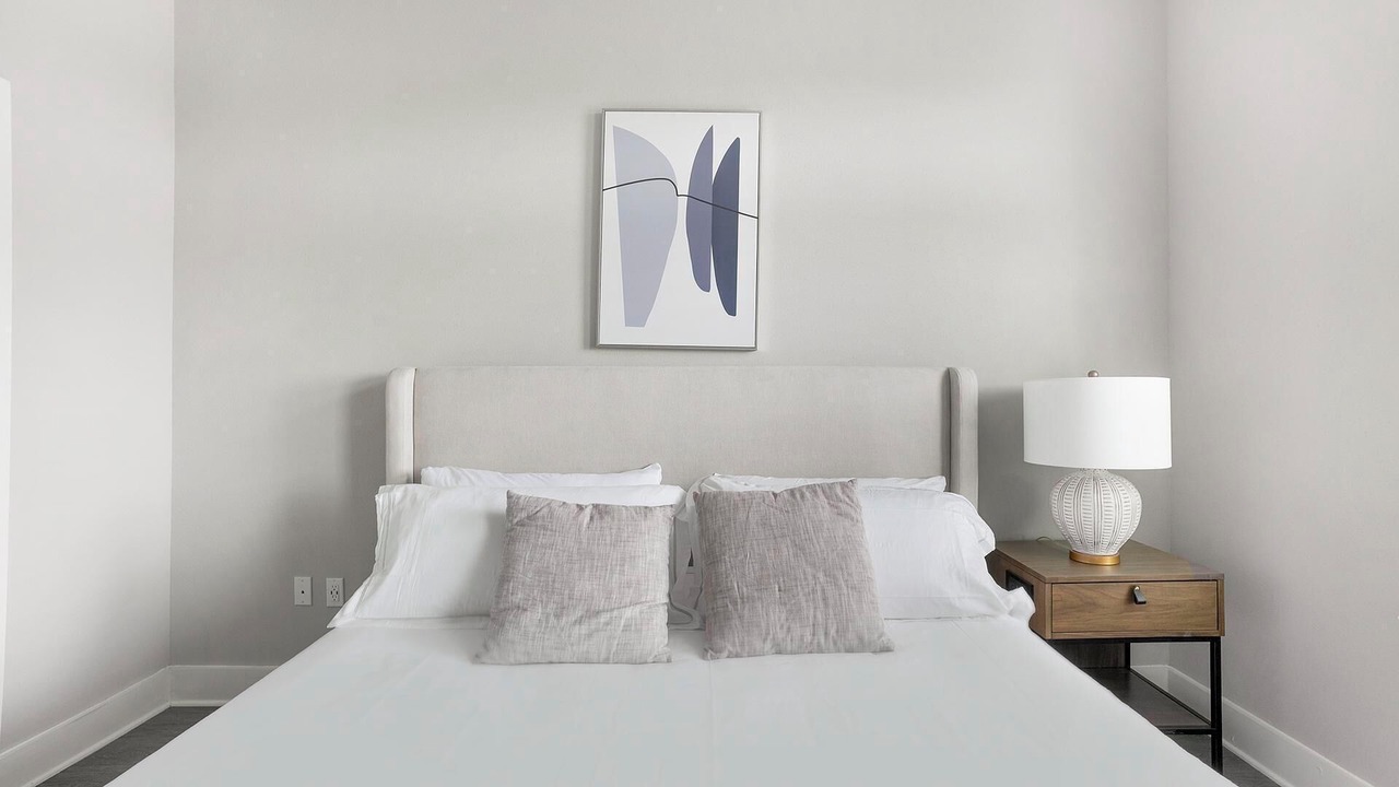 Photo of Bedroom in Nassau Bay