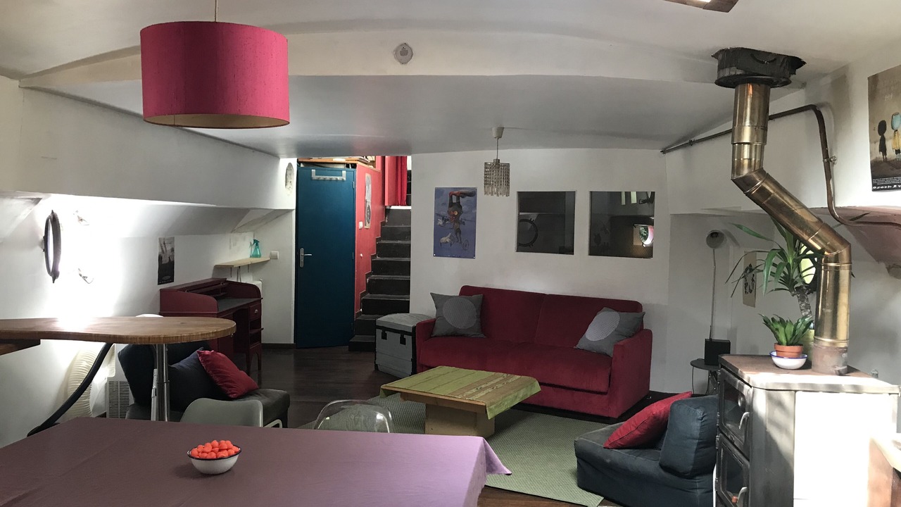 Photo of Livingroom in Minimes - Barriere de Paris