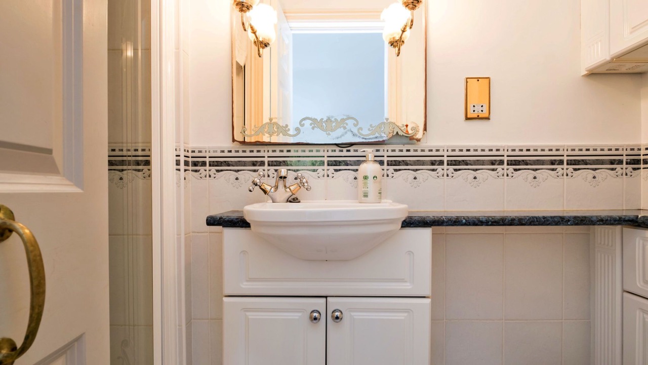 Photo of Bathroom in Symonds Yat