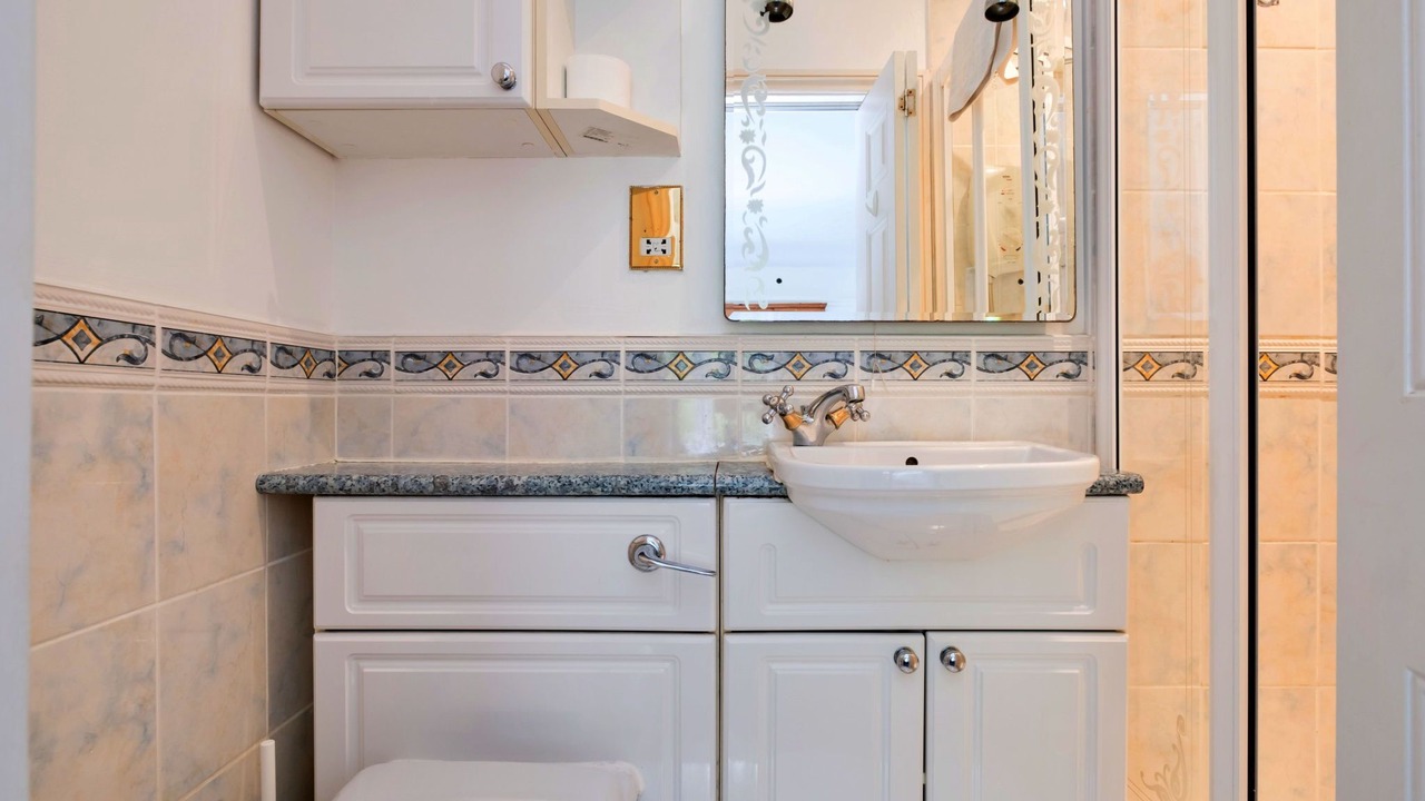 Photo of Bathroom in Symonds Yat