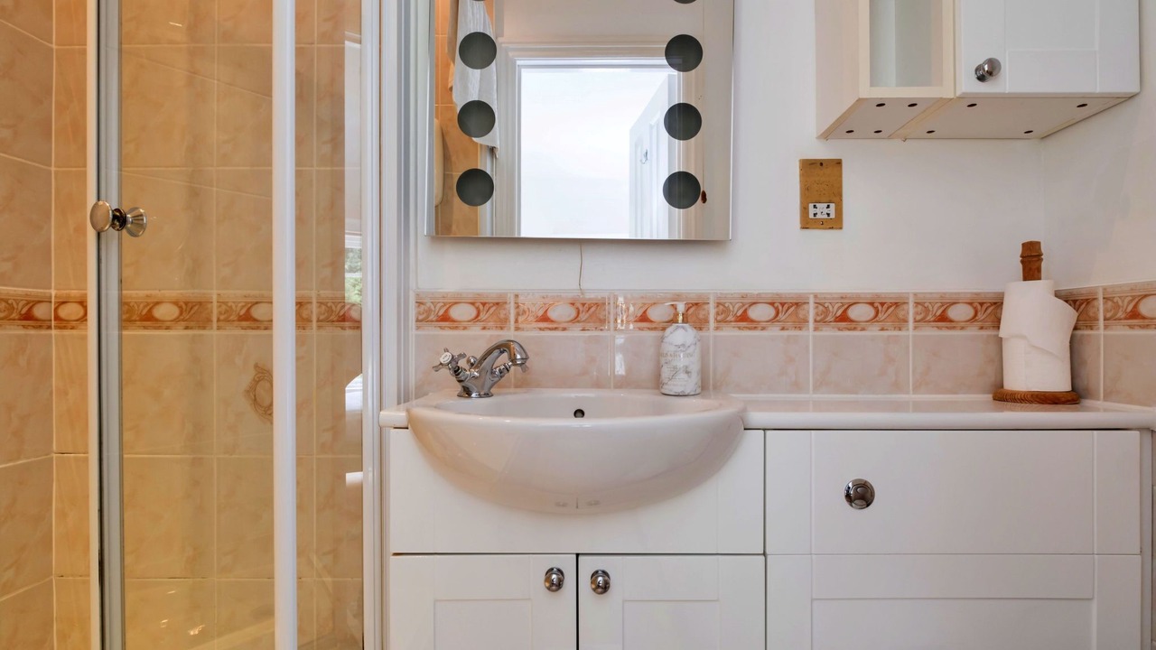 Photo of Bathroom in Symonds Yat