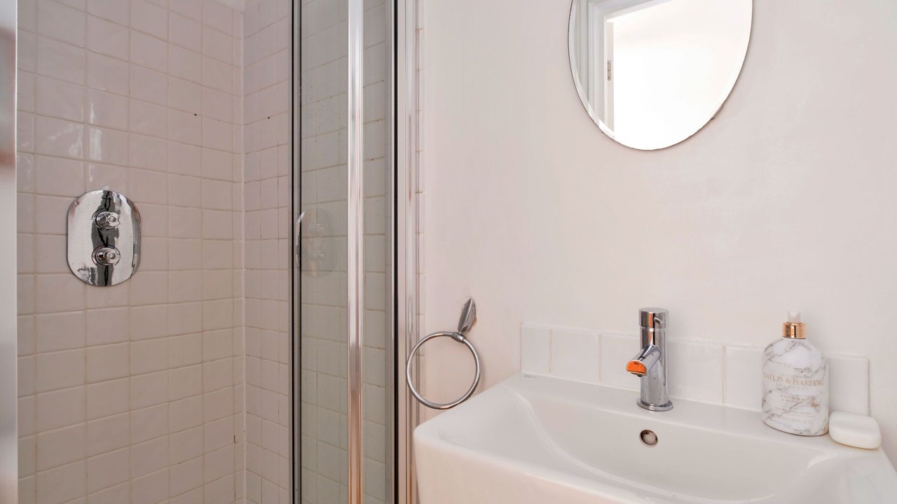 Photo of Bathroom in Symonds Yat