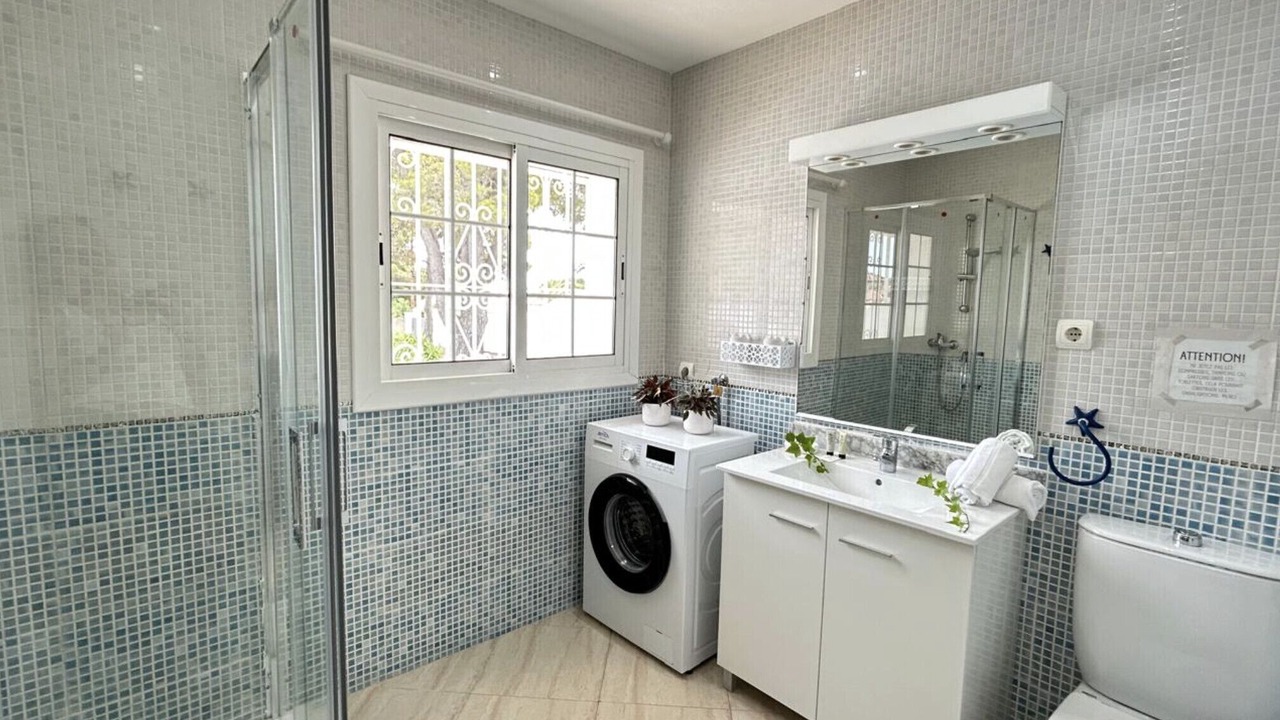 Photo of Bathroom in Miami Platja