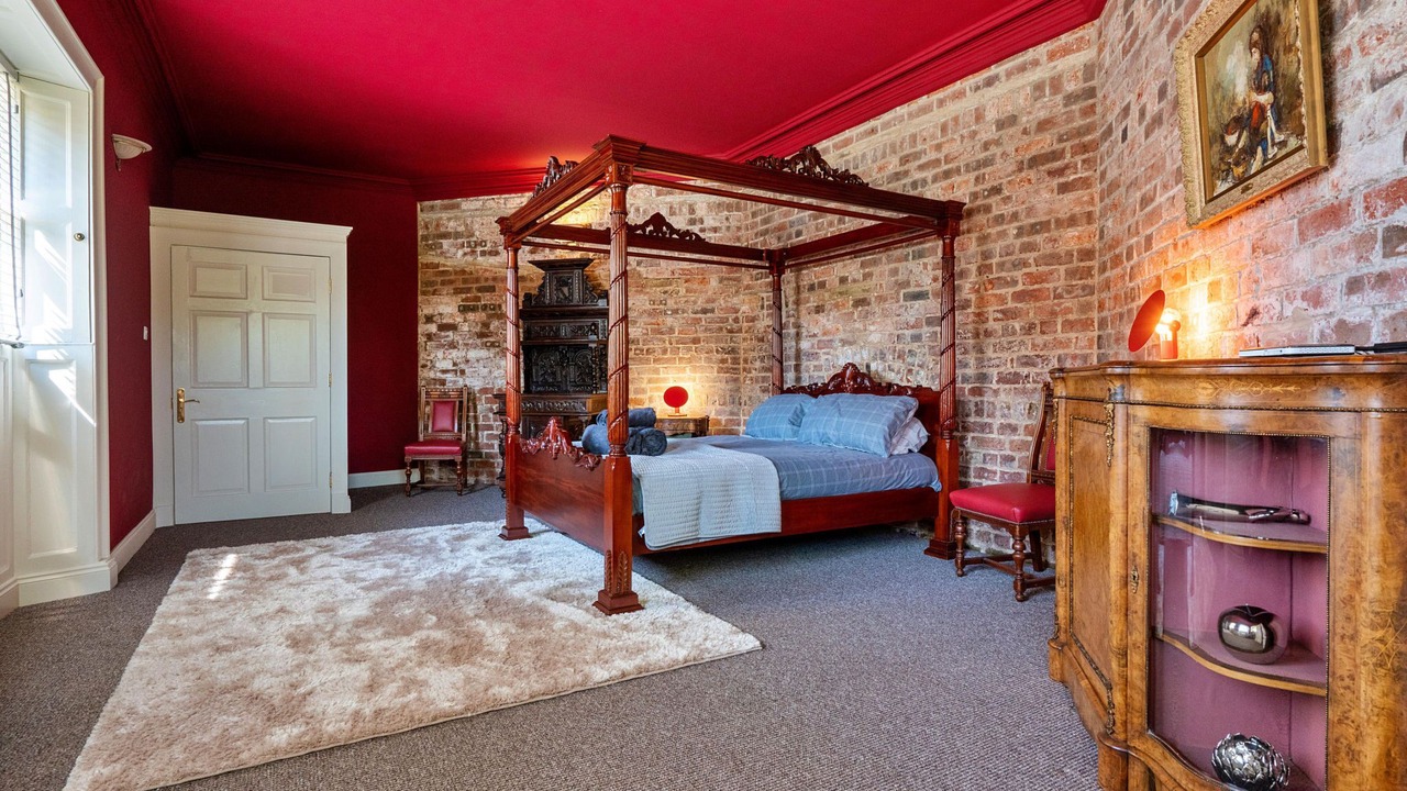 Photo of Others in Hickleton