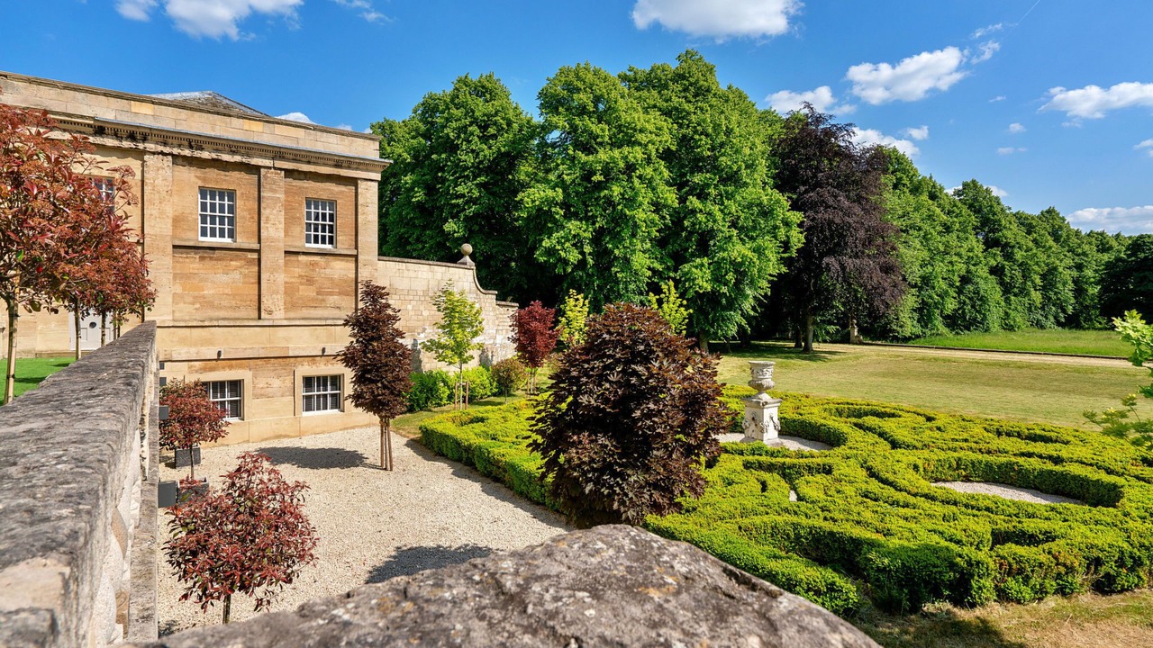 Photo of Others in Hickleton